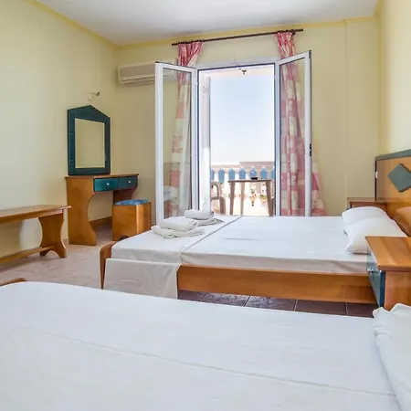 In Krinas Hotel Argassi